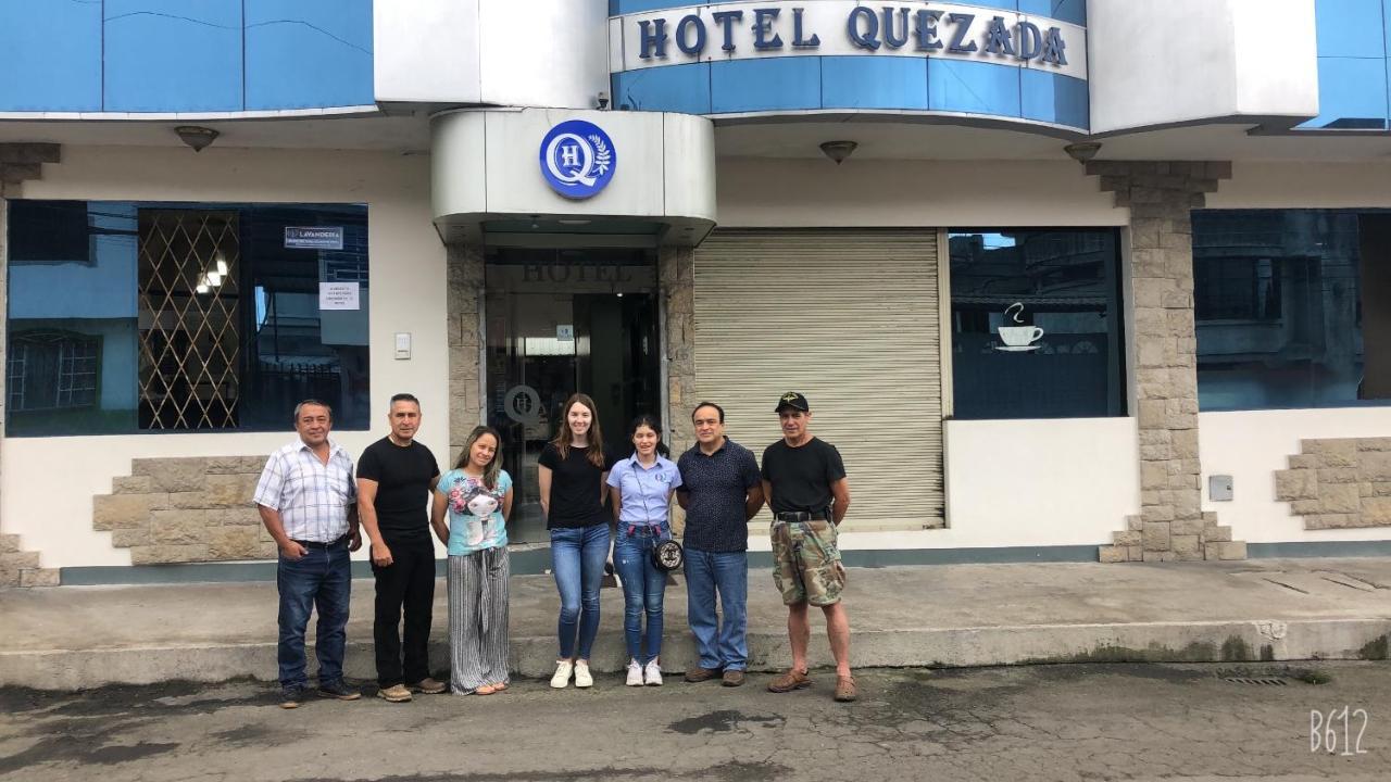 Hotel Quezada Hermanos サント・ドミンゴ・デ・ロス・コロラドス エクステリア 写真